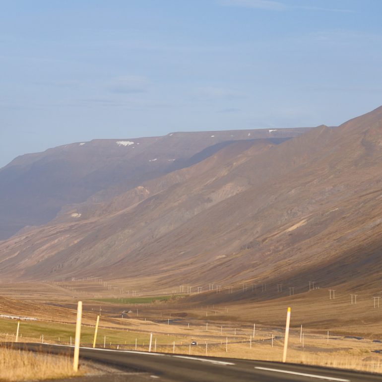 Oxnadalur Valley Road
