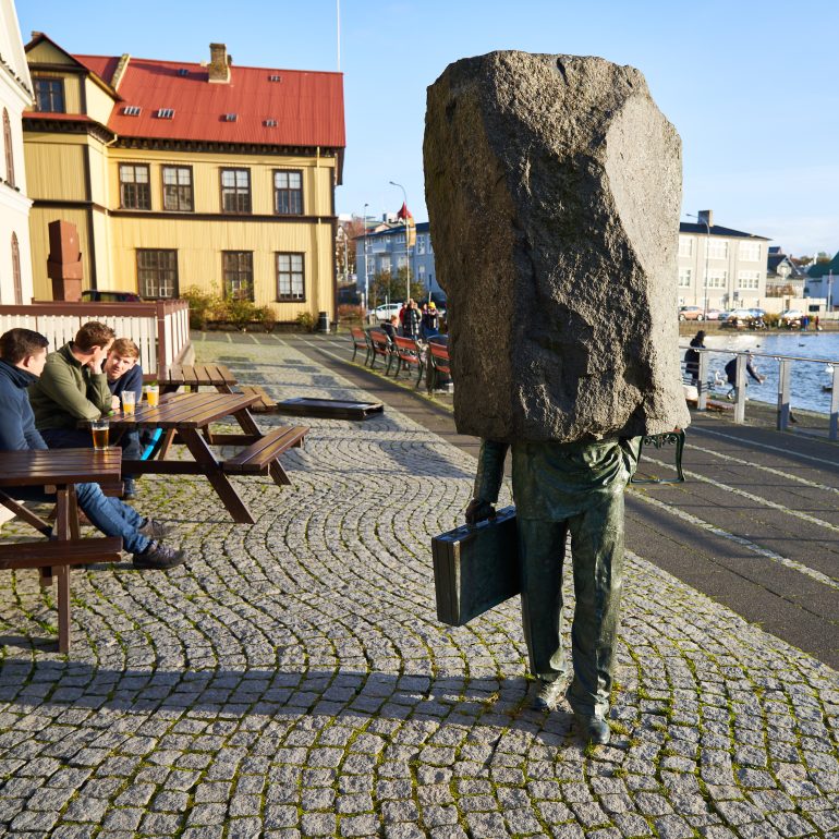 Óþekkti Embættismaðurinn