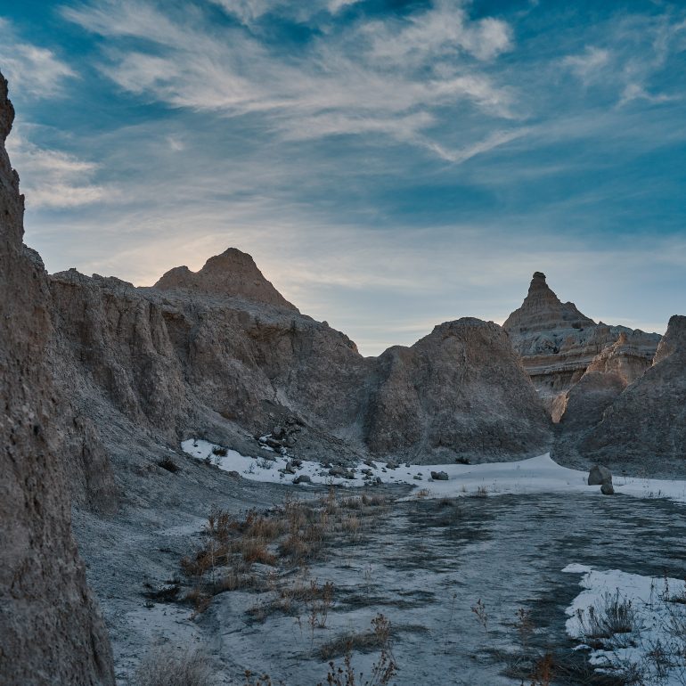 Cliff Shelf Nature Trailhead