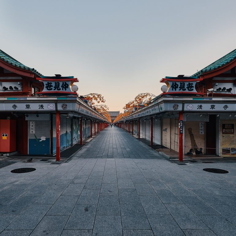 Before the day starts at Nakamise-dori