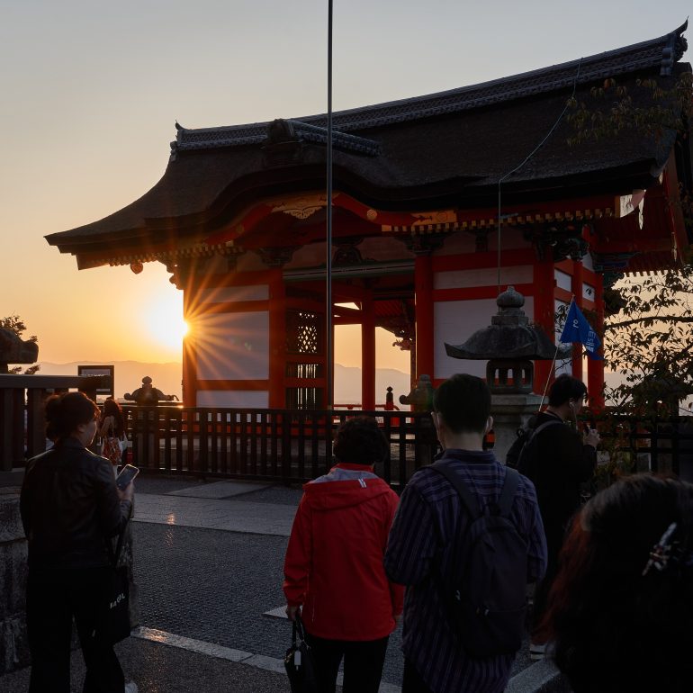 Kiyomizu-dera Saimon