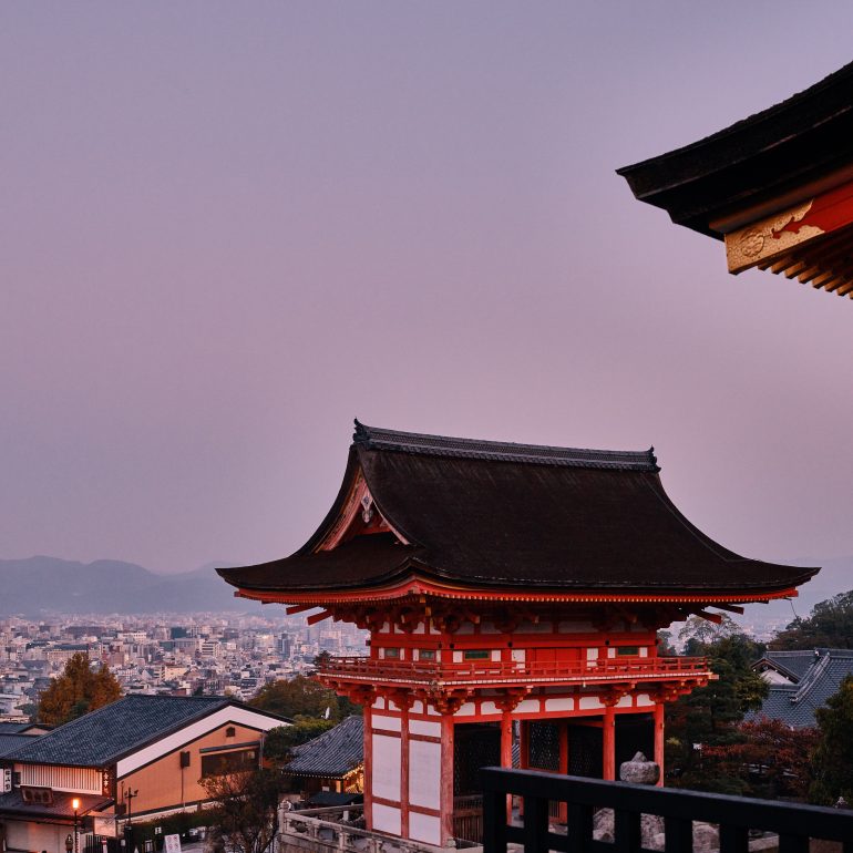 Kiyomizu-dera Niomon Gate