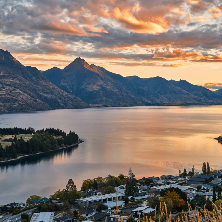 Lake Wakatipu Sunset